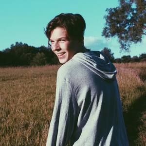 Meet your Posher, Colin